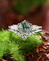 SYLVARIS Round Shaped Moss Agate Engagement Ring Set
